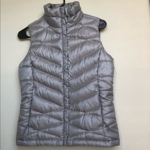 The North Face 550 zip-up vest.
